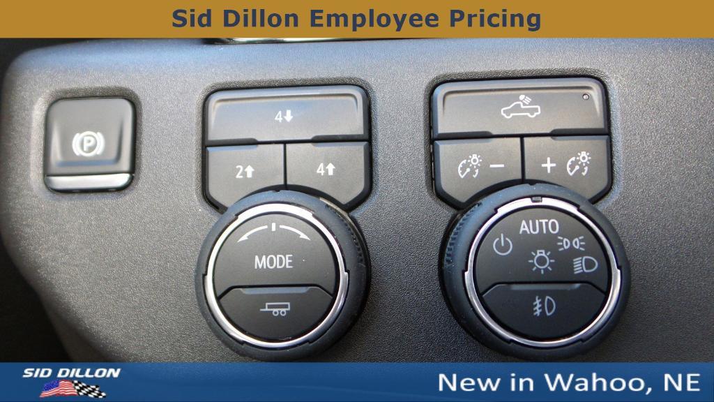 new 2025 Chevrolet Silverado 2500 car, priced at $60,668