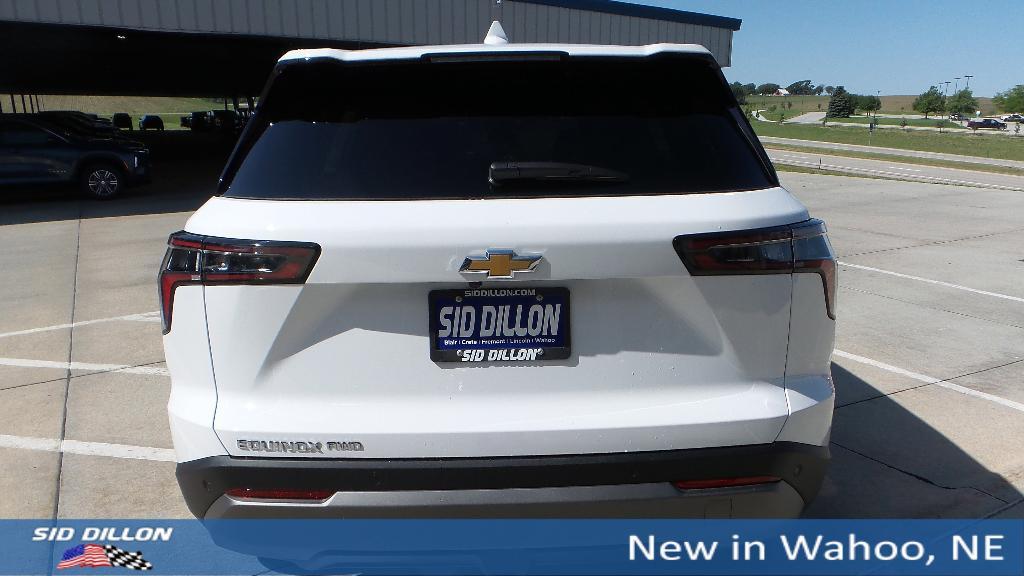 new 2026 Chevrolet Equinox car, priced at $34,045