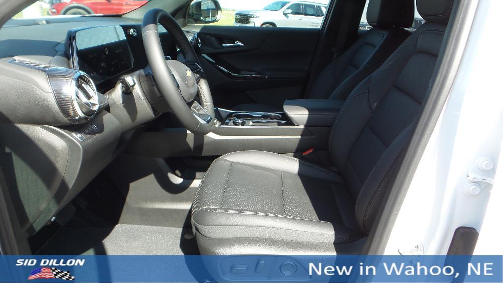 new 2026 Chevrolet Equinox car, priced at $34,045