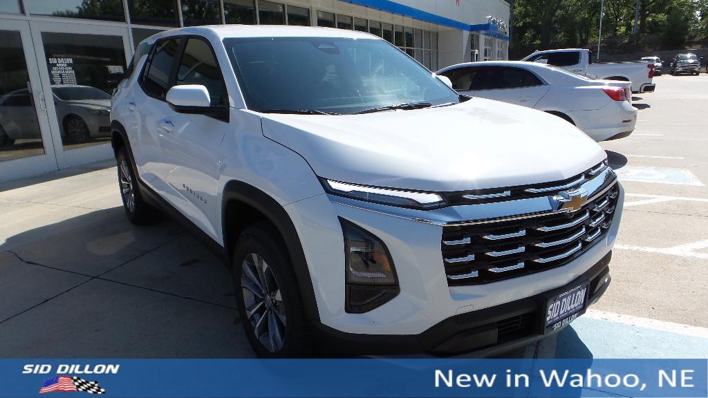 new 2026 Chevrolet Equinox car, priced at $34,045