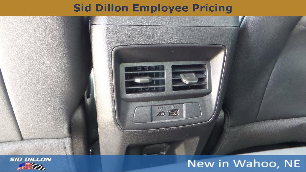 new 2024 Chevrolet Colorado car, priced at $40,586