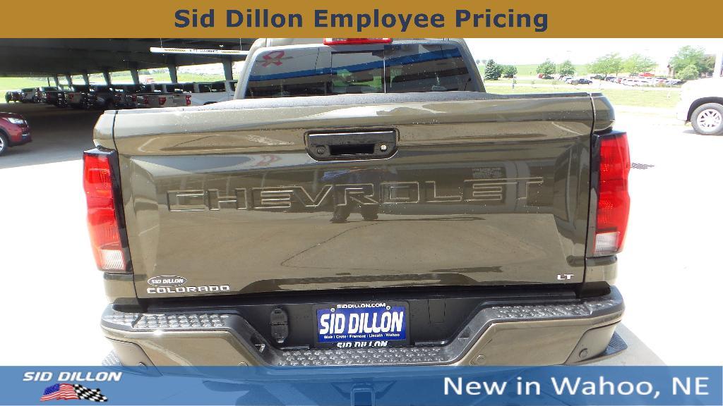 new 2024 Chevrolet Colorado car, priced at $40,586