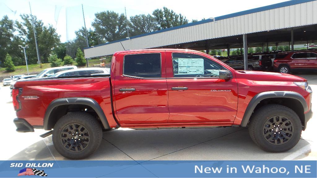 new 2025 Chevrolet Colorado car, priced at $45,940