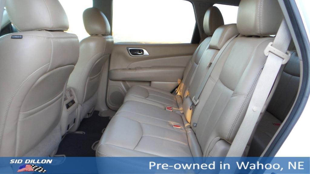 used 2014 Nissan Pathfinder car, priced at $10,992