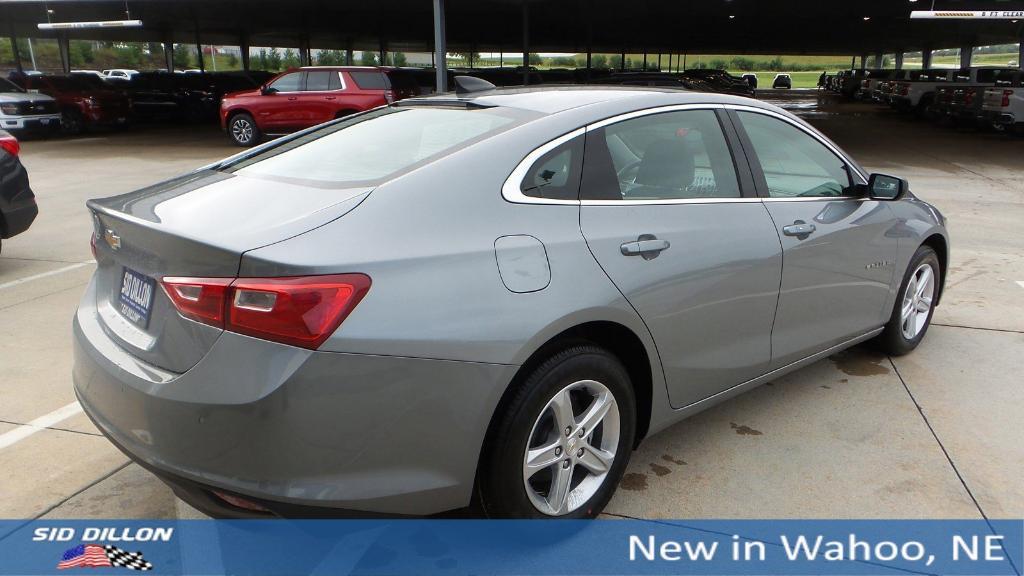 new 2025 Chevrolet Malibu car, priced at $26,685