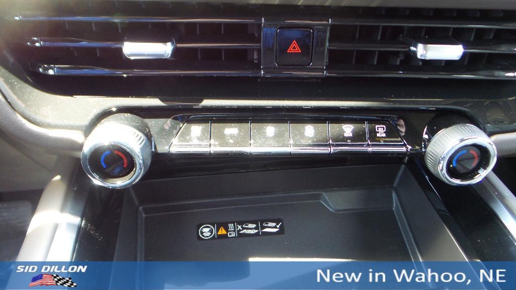 new 2025 Chevrolet Suburban car, priced at $74,648