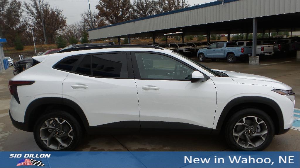 new 2026 Chevrolet Trax car, priced at $25,885