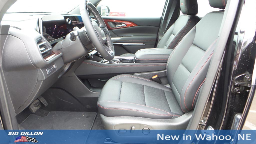 new 2025 Chevrolet Traverse car, priced at $54,380