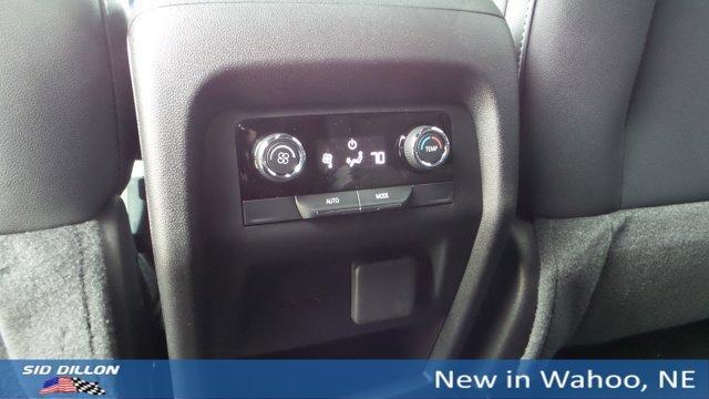 new 2026 Chevrolet Traverse car, priced at $46,920