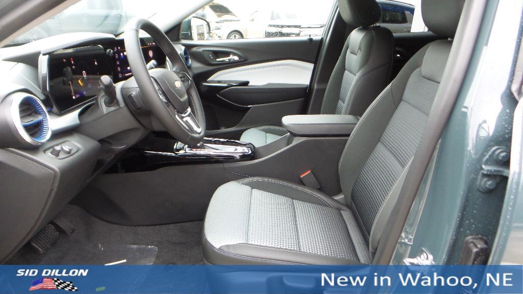 new 2026 Chevrolet Trax car, priced at $25,885