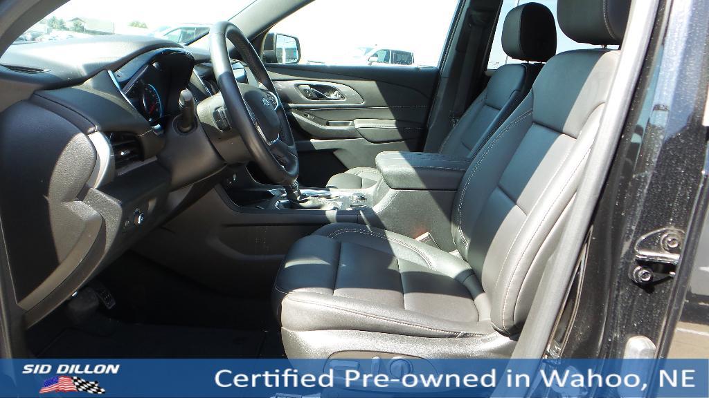used 2023 Chevrolet Traverse car, priced at $37,861