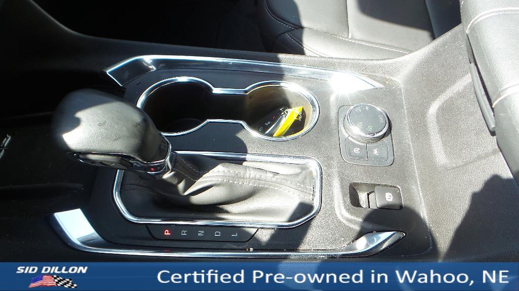 used 2023 Chevrolet Traverse car, priced at $37,861