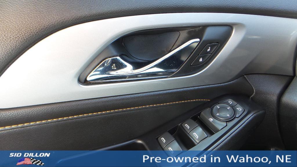 used 2019 Chevrolet Traverse car, priced at $17,491