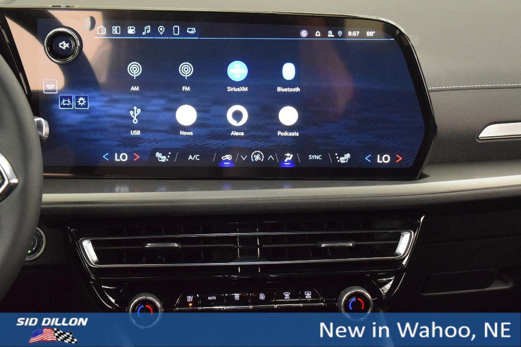 new 2025 Chevrolet Traverse car, priced at $47,589