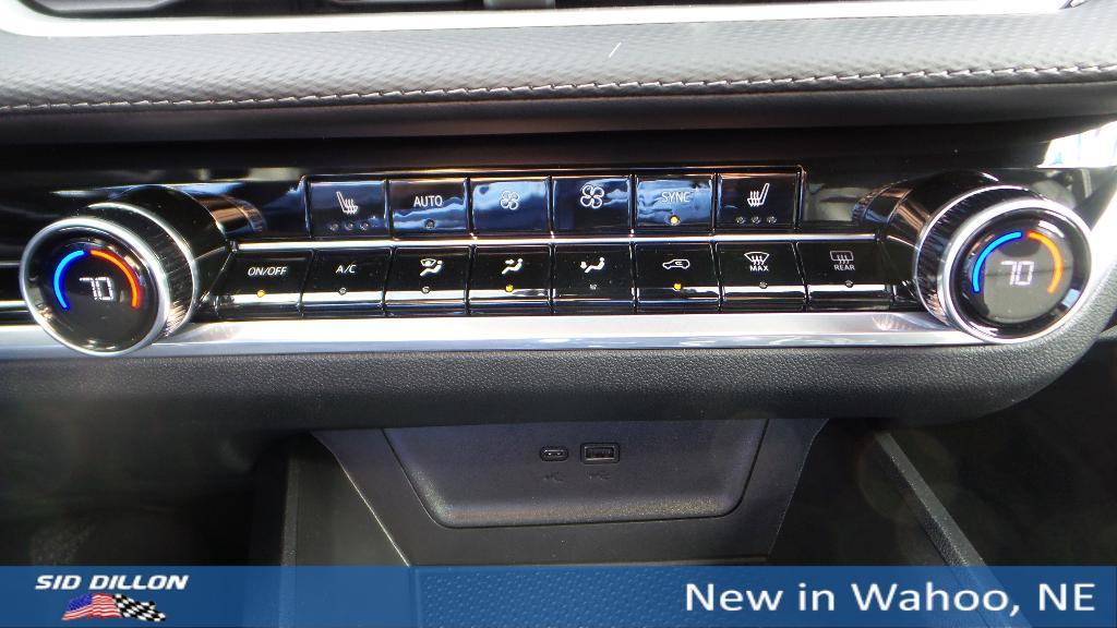 new 2026 Chevrolet Equinox car, priced at $35,590