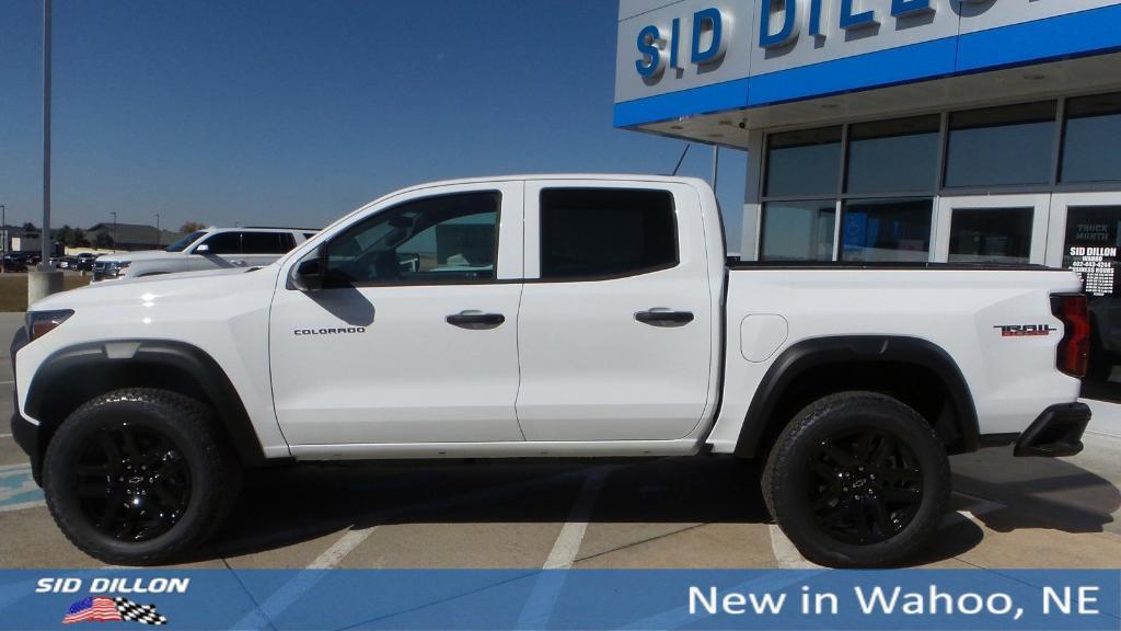 new 2024 Chevrolet Colorado car, priced at $43,340