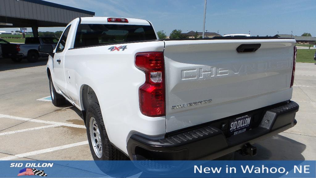 new 2025 Chevrolet Silverado 1500 car, priced at $42,675
