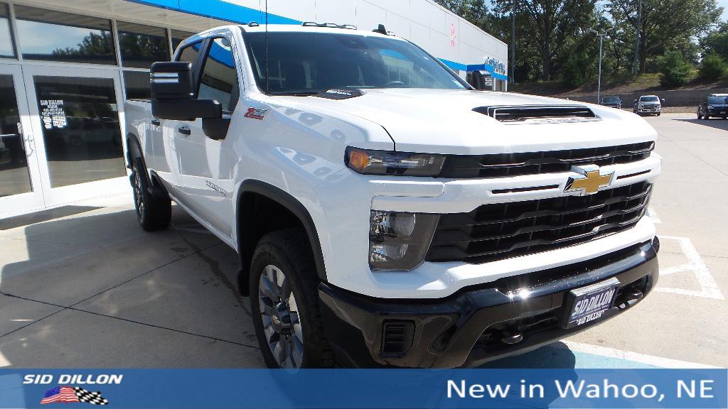 new 2025 Chevrolet Silverado 2500 car, priced at $57,500