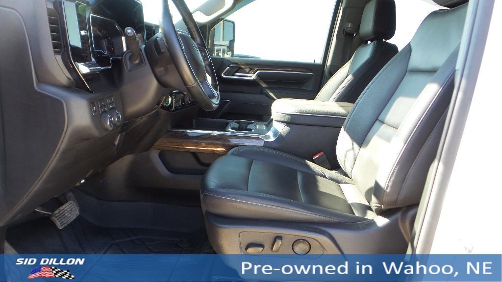 used 2025 Chevrolet Silverado 2500 car, priced at $61,991