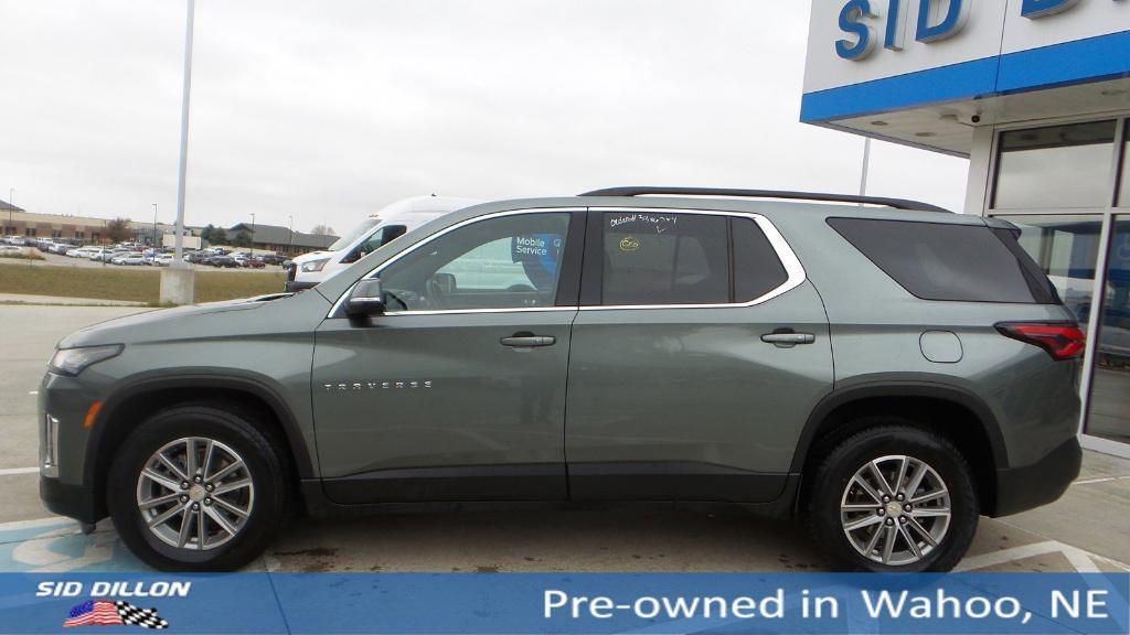 used 2023 Chevrolet Traverse car, priced at $31,491