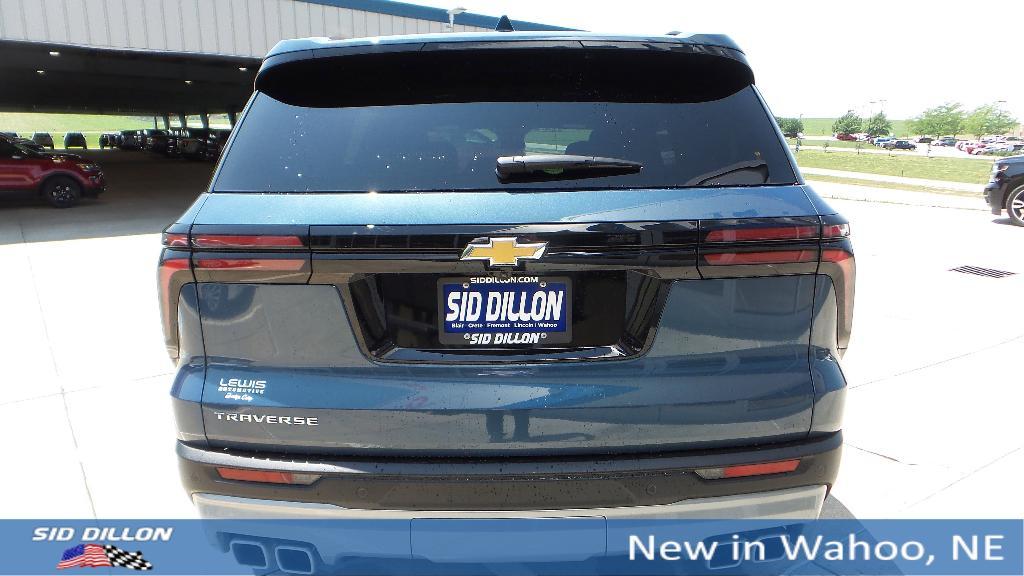 new 2025 Chevrolet Traverse car, priced at $45,149