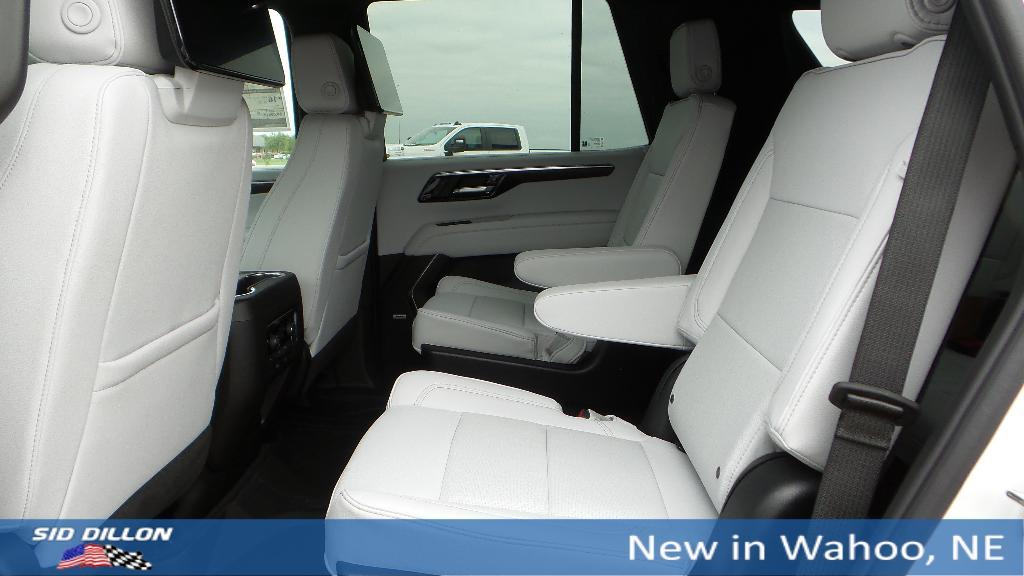 new 2025 Chevrolet Tahoe car, priced at $93,270