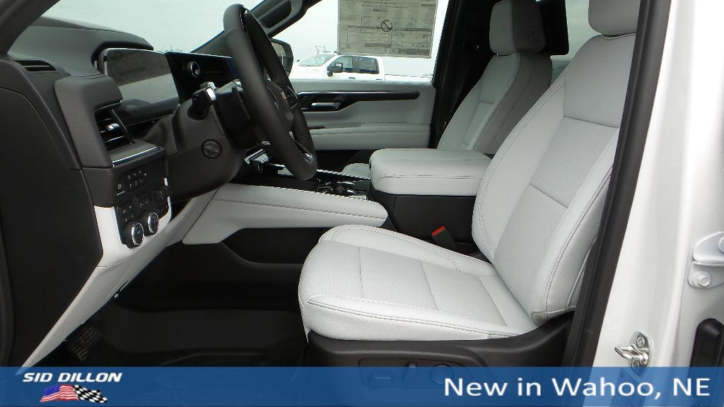 new 2025 Chevrolet Tahoe car, priced at $93,270
