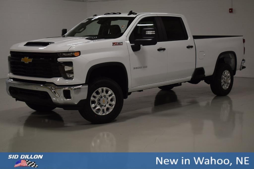 new 2025 Chevrolet Silverado 3500 car, priced at $54,054