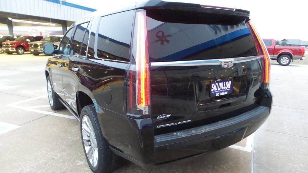 used 2018 Cadillac Escalade car, priced at $35,991