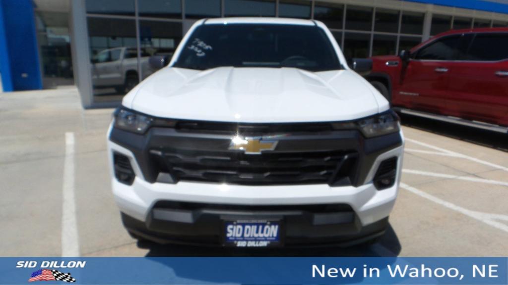 new 2024 Chevrolet Colorado car, priced at $35,629