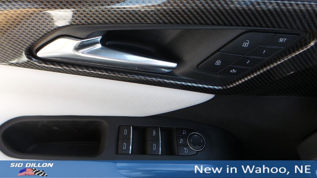 new 2025 Chevrolet Traverse car, priced at $61,865
