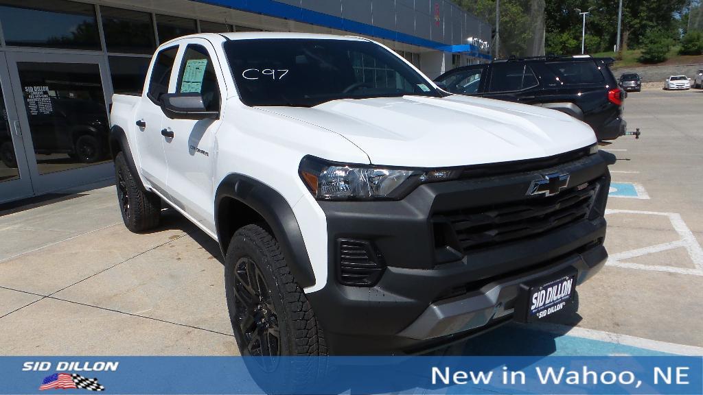 new 2025 Chevrolet Colorado car, priced at $46,445