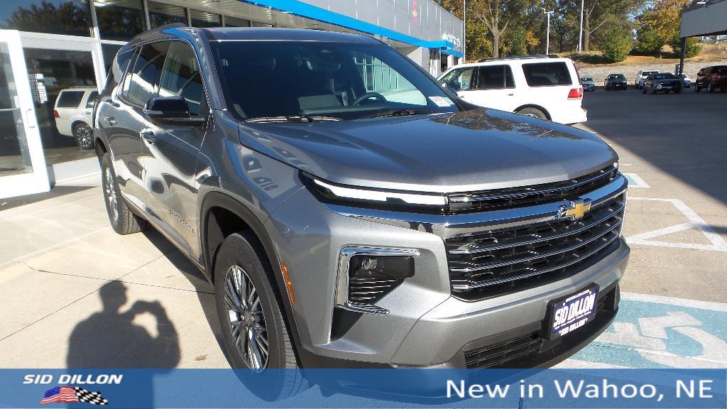 new 2026 Chevrolet Traverse car, priced at $45,920