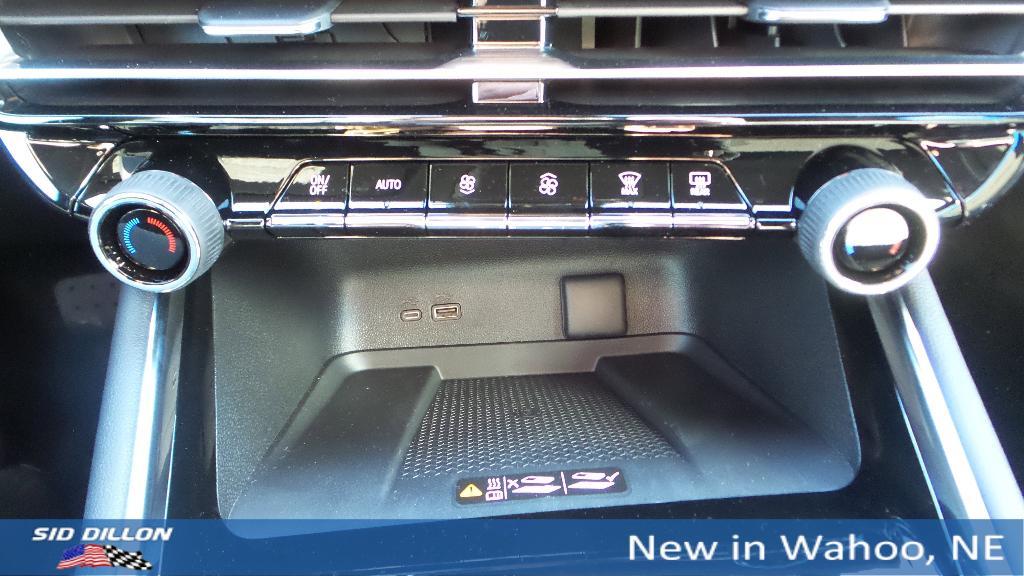 new 2026 Chevrolet Traverse car, priced at $45,920