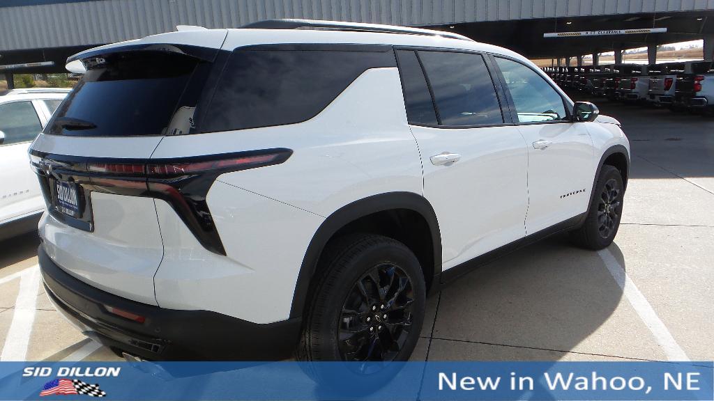 new 2026 Chevrolet Traverse car, priced at $48,205