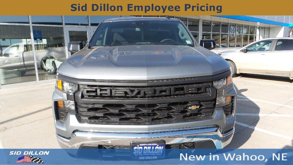 new 2025 Chevrolet Silverado 1500 car, priced at $40,950