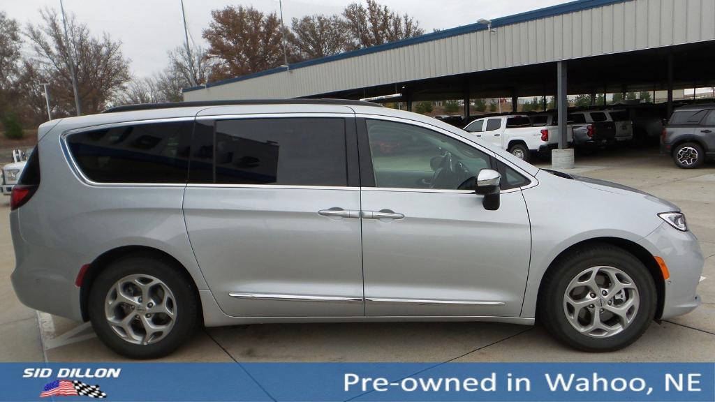 used 2023 Chrysler Pacifica car, priced at $39,991