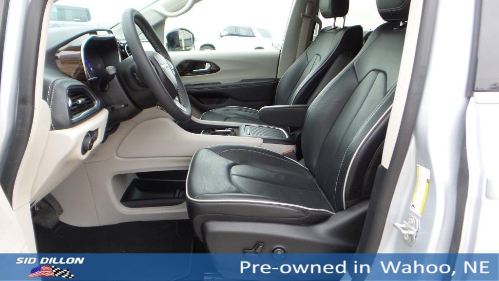 used 2023 Chrysler Pacifica car, priced at $39,991