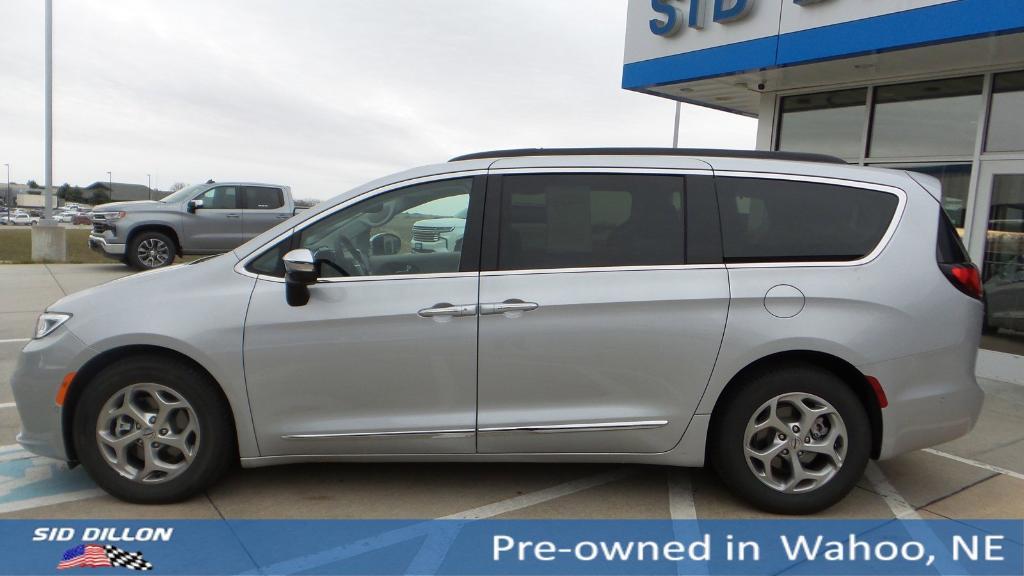 used 2023 Chrysler Pacifica car, priced at $39,991