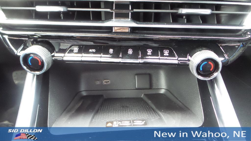 new 2026 Chevrolet Traverse car, priced at $58,450