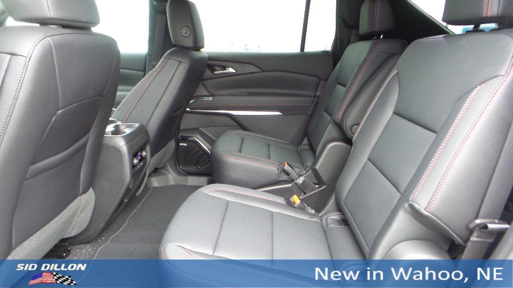 new 2026 Chevrolet Traverse car, priced at $58,450