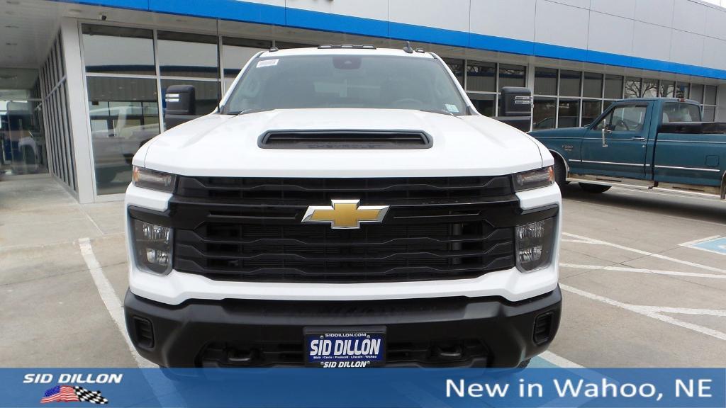 new 2025 Chevrolet Silverado 3500 car, priced at $57,185