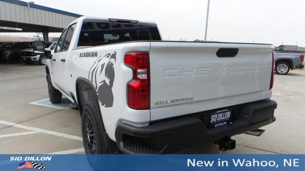 new 2025 Chevrolet Silverado 3500 car, priced at $57,185