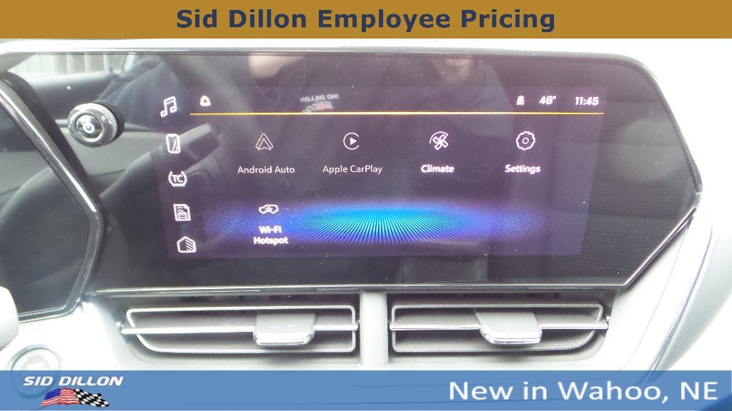 new 2025 Chevrolet Trax car, priced at $23,817