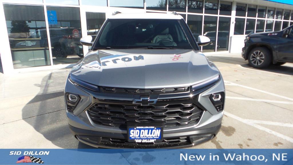 new 2025 Chevrolet TrailBlazer car, priced at $32,185