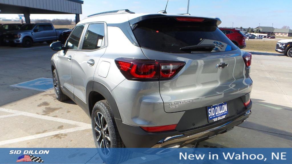 new 2025 Chevrolet TrailBlazer car, priced at $32,185