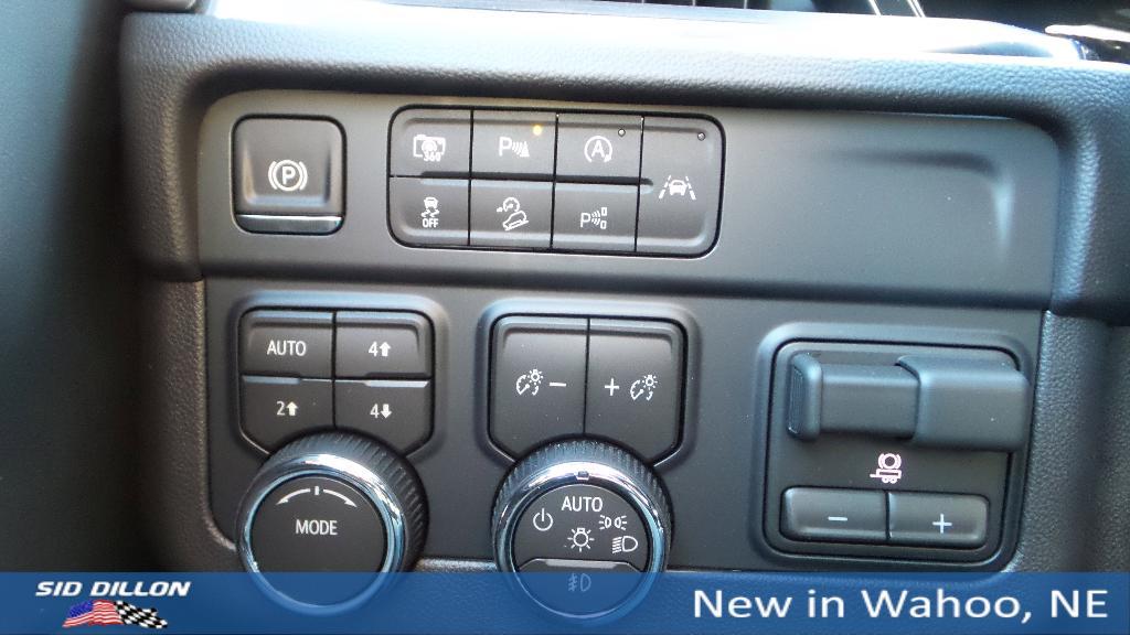 new 2026 Chevrolet Suburban car, priced at $77,990