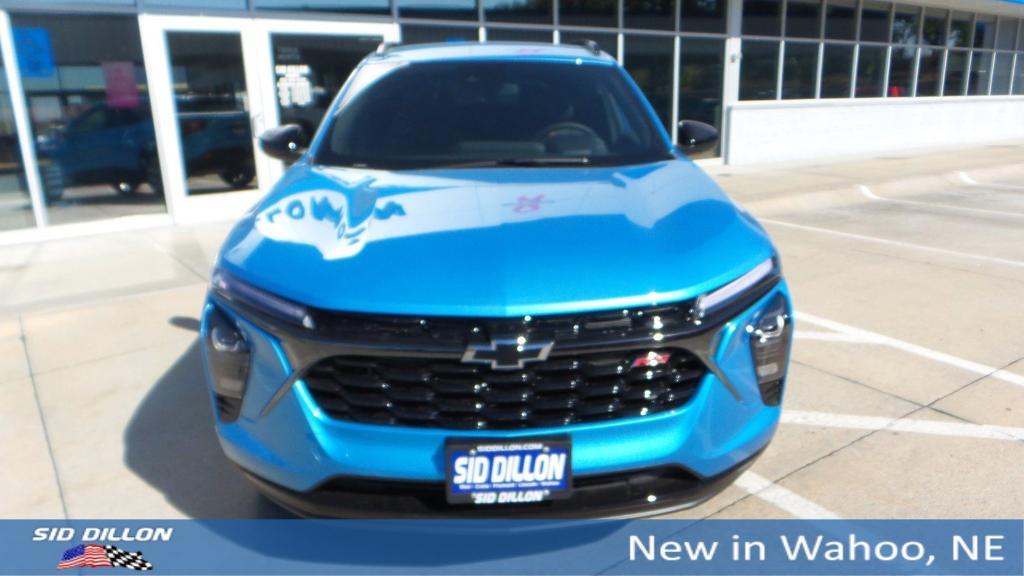 new 2025 Chevrolet Trax car, priced at $26,585