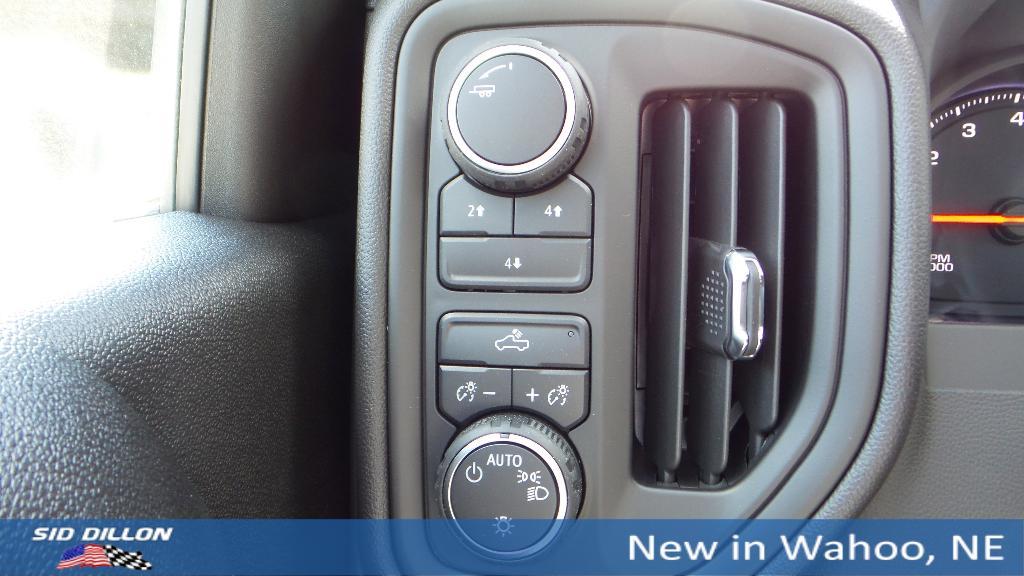 new 2025 Chevrolet Silverado 2500 car, priced at $57,500
