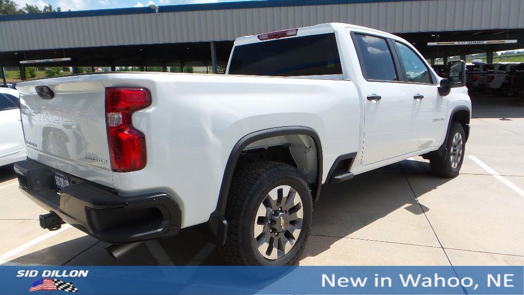 new 2025 Chevrolet Silverado 2500 car, priced at $57,500